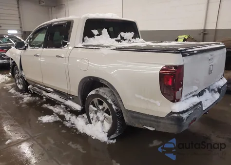 2018 Honda Ridgeline Rtl-E z USA, uszkodzony, nr VIN 5FPYK3F72JB004371